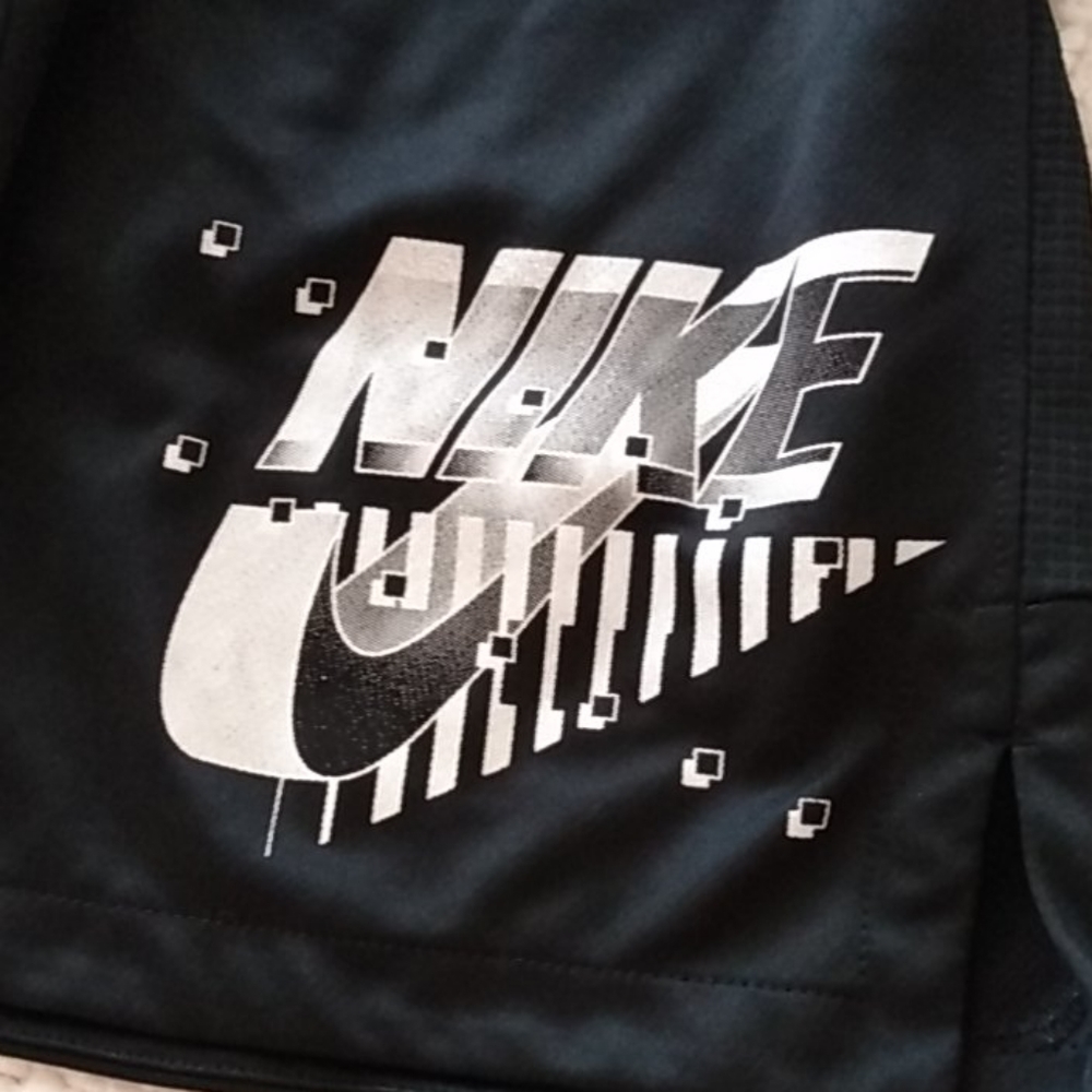 Boys Nike  shorts